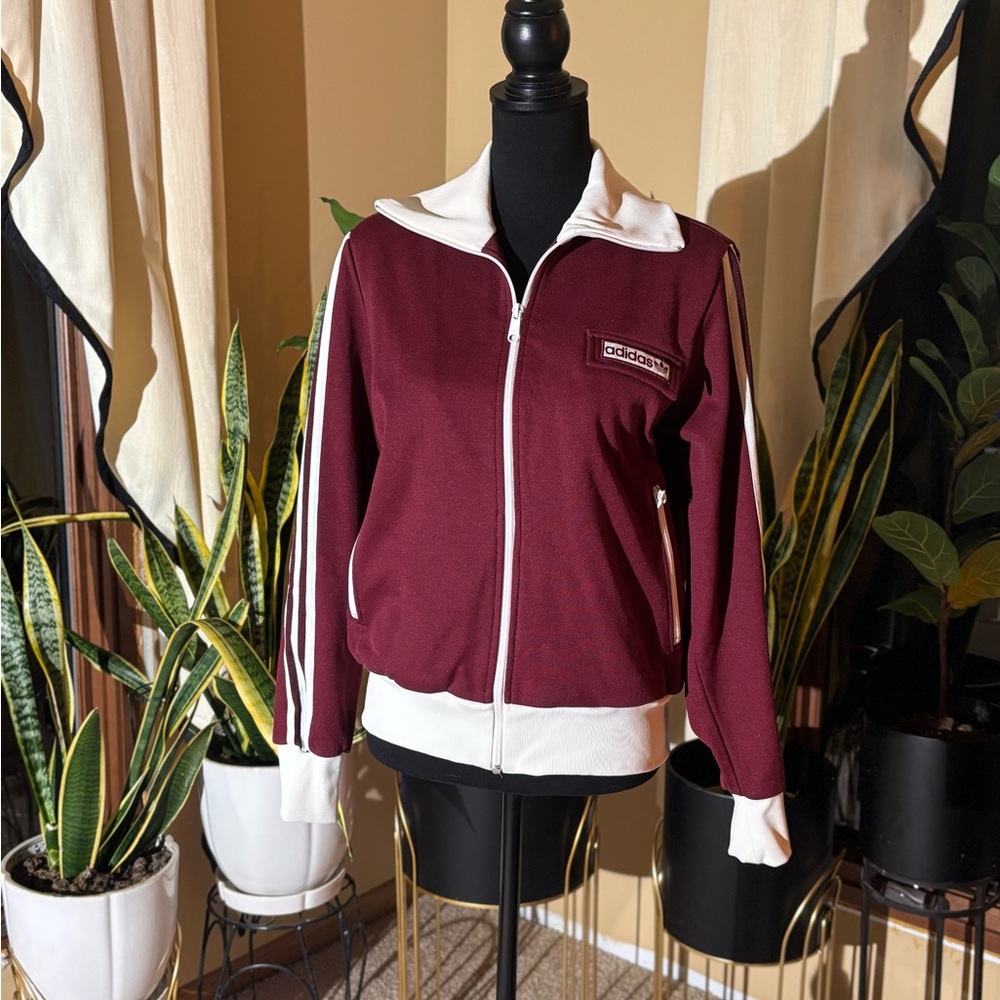 [adidas] Originals Burgundy Jacket